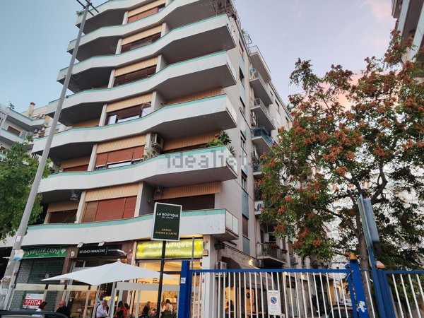 appartamento in vendita a Palermo in zona Libertà