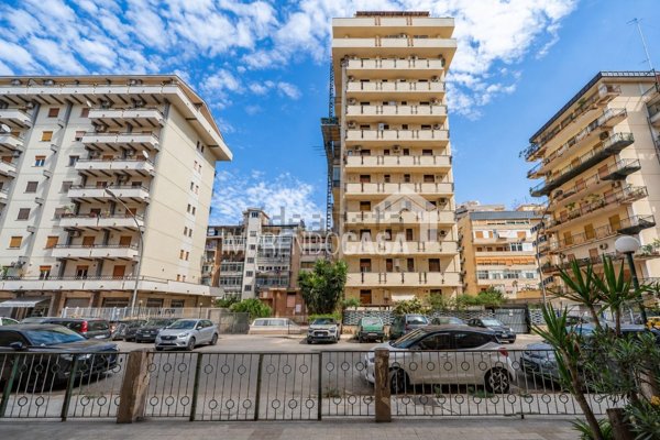 appartamento in vendita a Palermo in zona Uditore