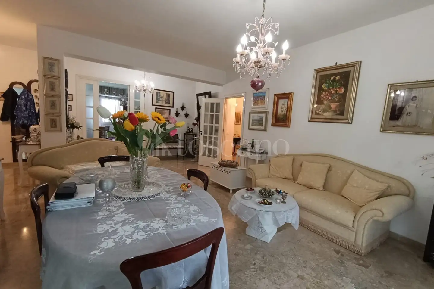 appartamento in vendita a Palermo in zona Malaspina/Palagonia