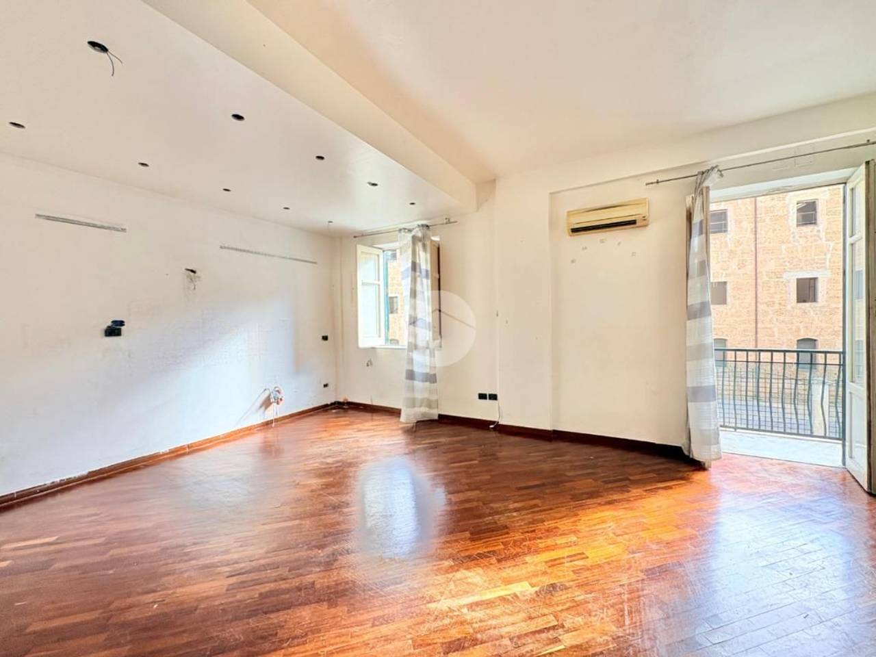 appartamento in vendita a Palermo in zona Montegrappa / Santa Rosalia