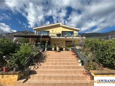 casa indipendente in vendita a Palermo in zona Villagrazia/Falsomiele