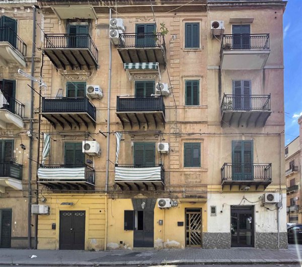 appartamento in vendita a Palermo in zona Oreto
