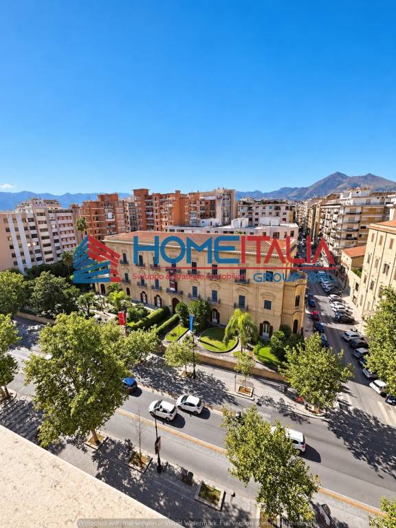 appartamento in vendita a Palermo in zona Libertà