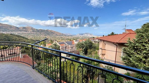 appartamento in vendita a Palermo in zona Centro storico