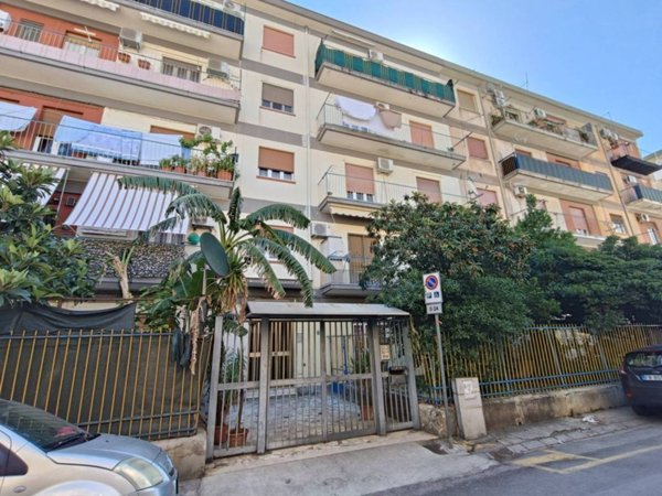 appartamento in vendita a Palermo in zona Uditore