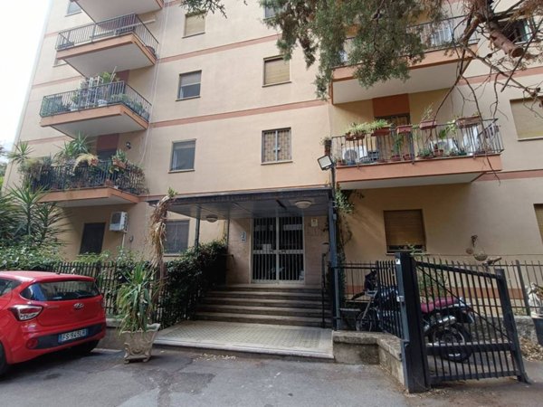 appartamento in vendita a Palermo in zona Libertà