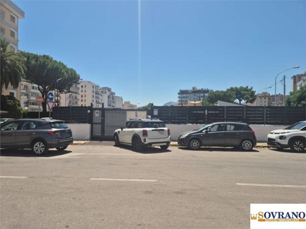 box auto in vendita a Palermo in zona Malaspina/Palagonia