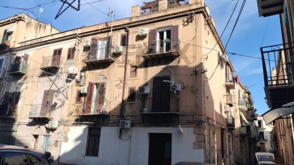 appartamento in vendita a Palermo in zona Centro storico