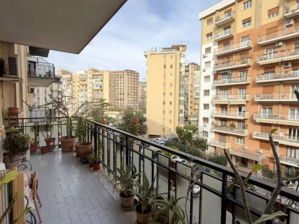 appartamento in vendita a Palermo
