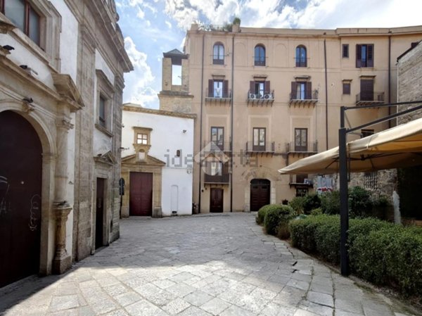 appartamento in vendita a Palermo in zona Centro storico