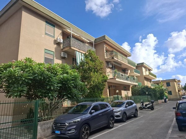 appartamento in vendita a Palermo in zona Villagrazia/Falsomiele