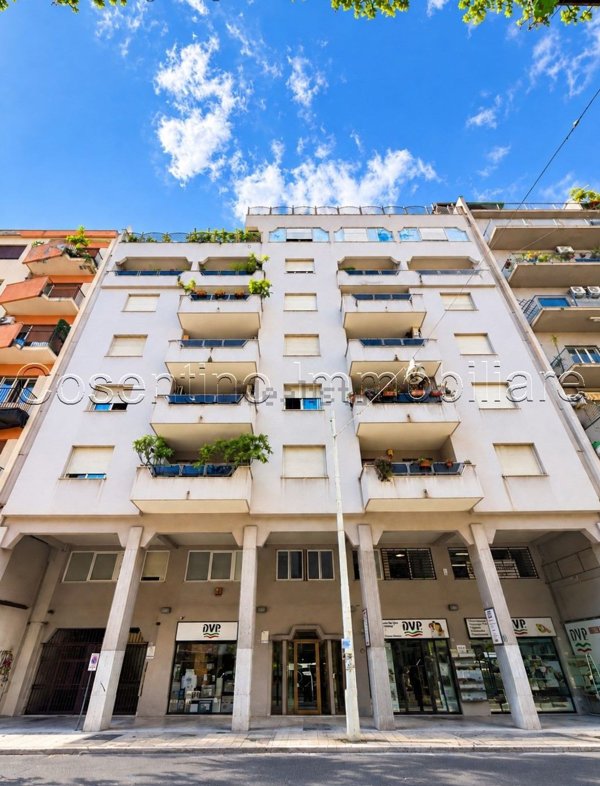 appartamento in vendita a Palermo in zona Libertà