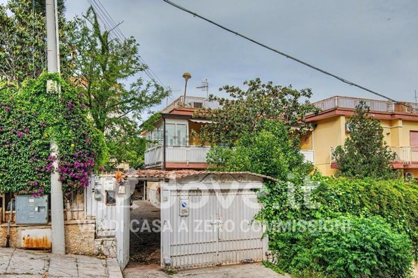 appartamento in vendita a Palermo in zona Mondello