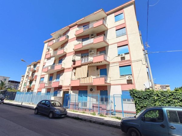 appartamento in vendita a Palermo