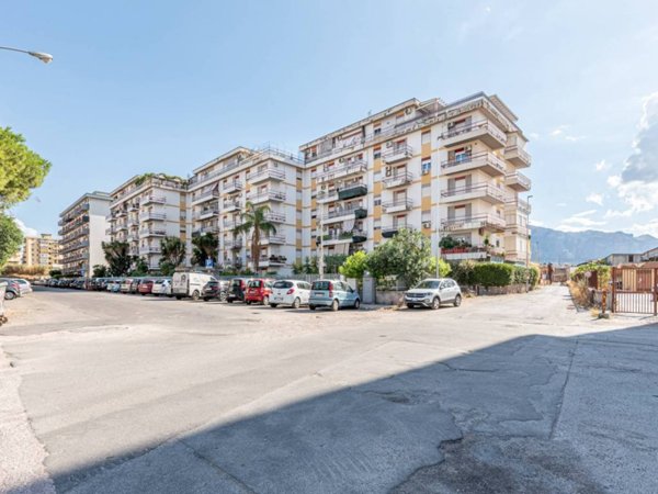 appartamento in vendita a Palermo