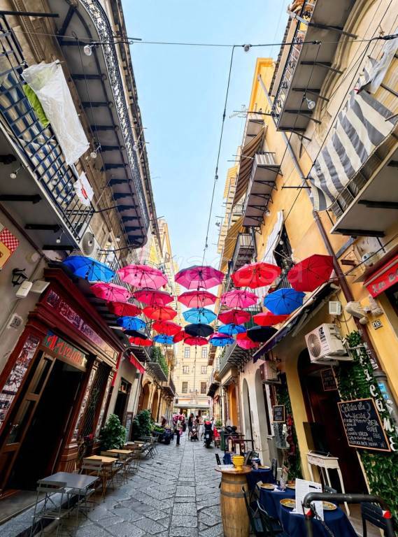 appartamento in vendita a Palermo in zona Centro storico