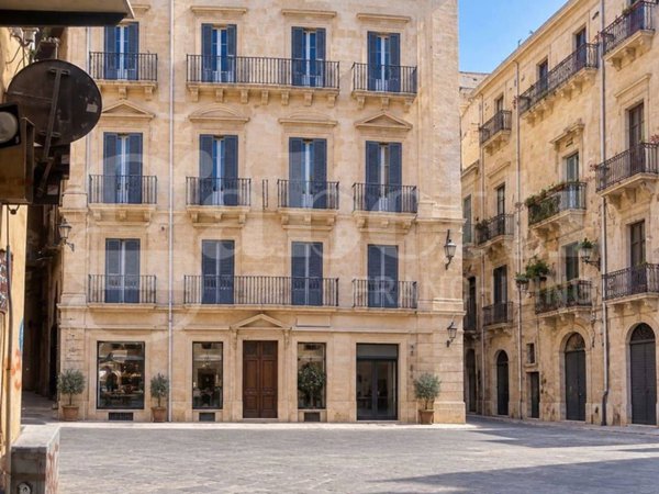 appartamento in vendita a Palermo in zona Centro storico