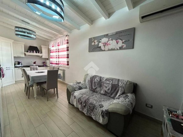 appartamento in vendita a Palermo in zona Villagrazia/Falsomiele