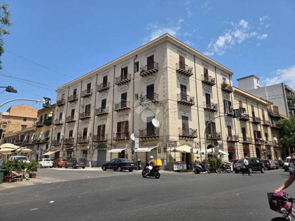 appartamento in vendita a Palermo in zona Centro storico