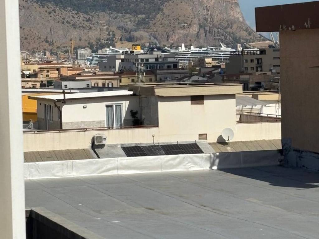 appartamento in vendita a Palermo in zona Oreto