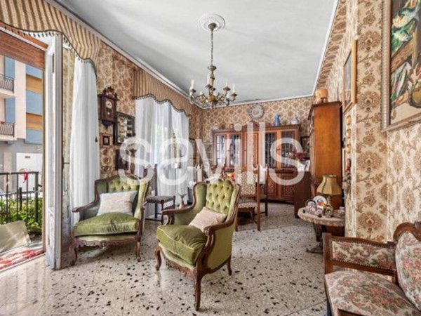 appartamento in vendita a Palermo in zona Malaspina/Palagonia