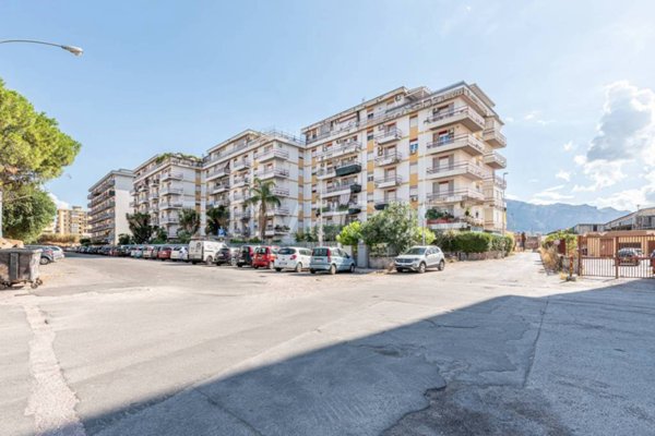 appartamento in vendita a Palermo in zona Settecannoli