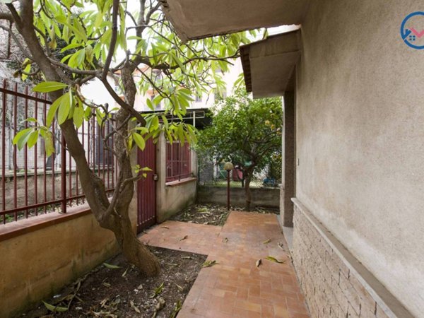 intera palazzina in vendita a Palermo in zona Centro storico