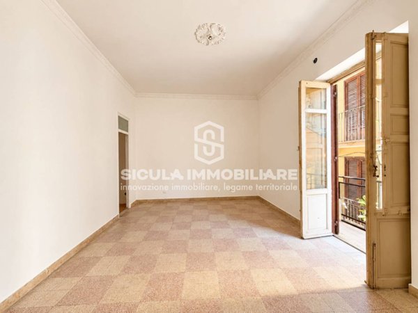 appartamento in vendita a Palermo in zona Centro storico