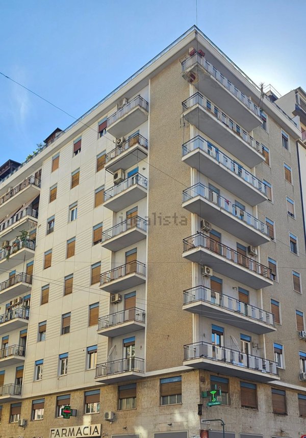 appartamento in vendita a Palermo in zona Zisa