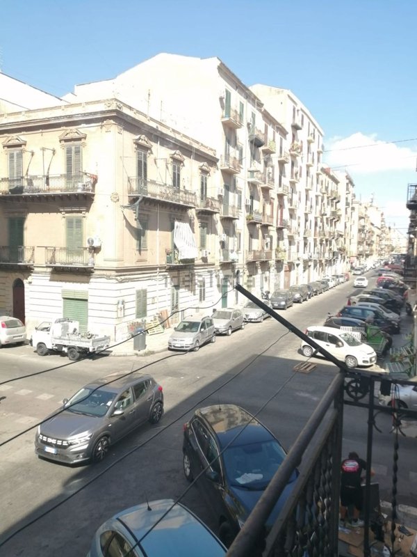 appartamento in vendita a Palermo in zona Oreto