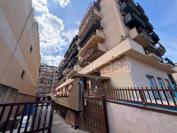 appartamento in vendita a Palermo in zona Roccella