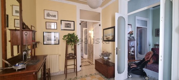 appartamento in vendita a Palermo in zona Zisa