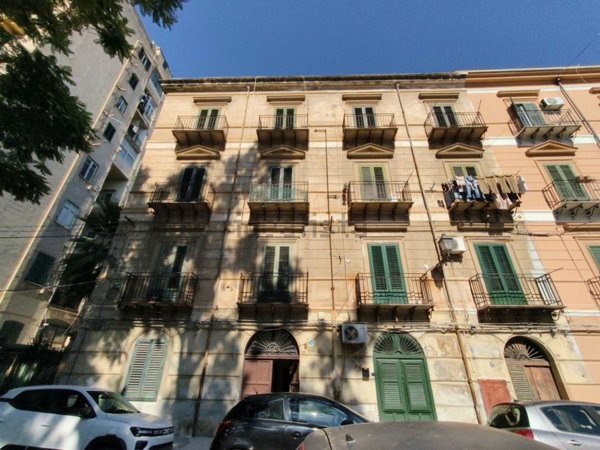 appartamento in vendita a Palermo in zona Centro storico