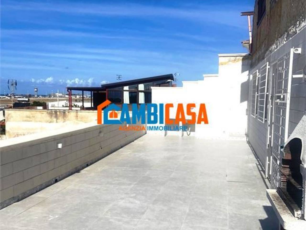 appartamento in vendita a Palermo in zona Malaspina/Palagonia