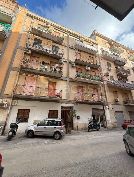 appartamento in vendita a Palermo in zona Altarello