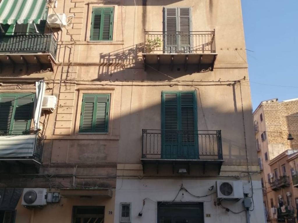 appartamento in vendita a Palermo in zona Oreto