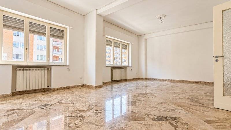 appartamento in vendita a Palermo in zona Libertà