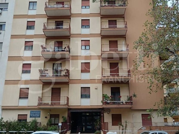 appartamento in vendita a Palermo in zona Resuttana