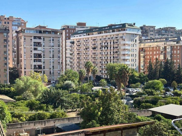 appartamento in vendita a Palermo in zona Libertà