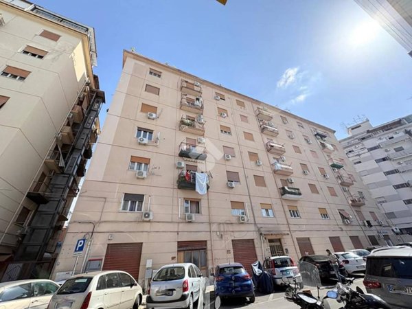 appartamento in vendita a Palermo in zona Noce