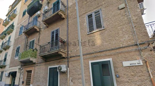 appartamento in vendita a Palermo in zona Montegrappa / Santa Rosalia