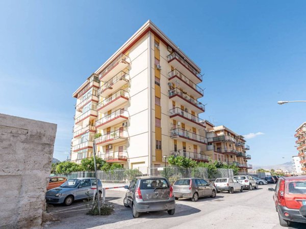 appartamento in vendita a Palermo in zona Brancaccio
