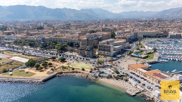 appartamento in vendita a Palermo in zona Centro storico