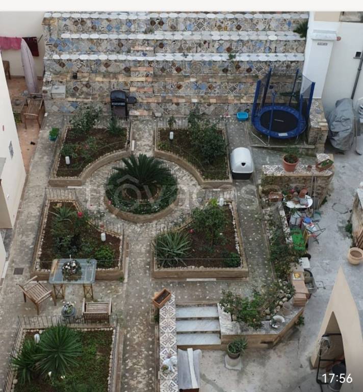 appartamento in vendita a Palermo in zona Centro storico