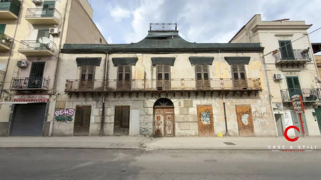 casa indipendente in vendita a Palermo in zona Noce