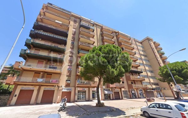 appartamento in vendita a Palermo in zona Oreto