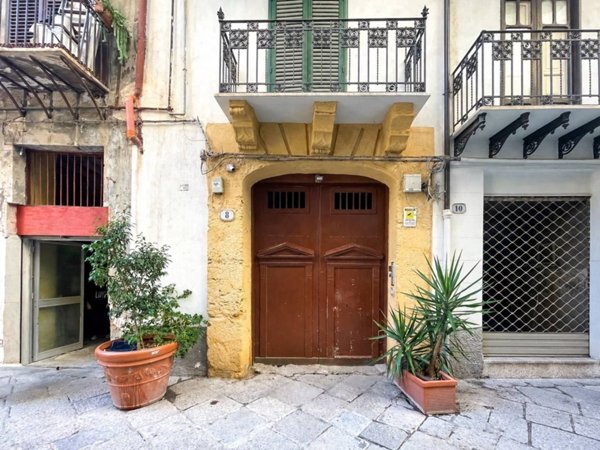appartamento in vendita a Palermo in zona Centro storico