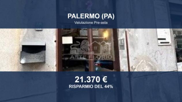 appartamento in vendita a Palermo in zona Zisa