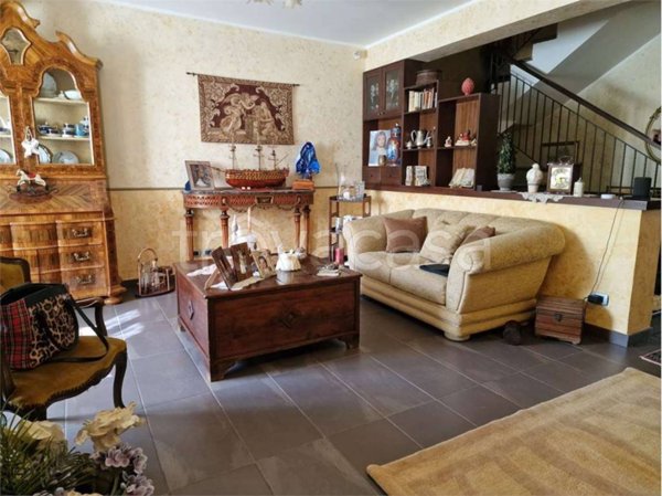 casa indipendente in vendita a Palermo in zona Pallavicino