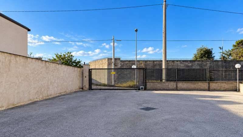 appartamento in vendita a Palermo in zona Mezzomonreale
